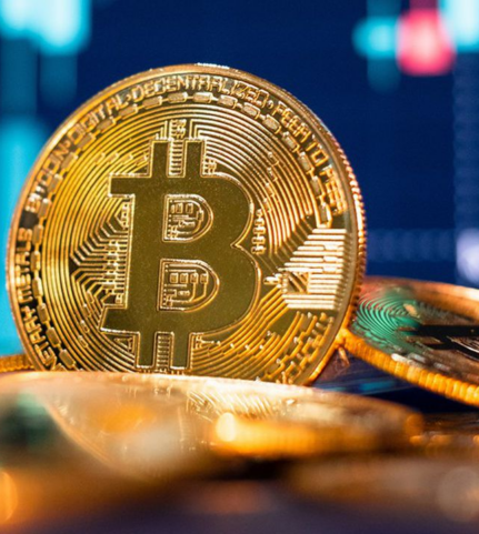 Bitcoin remonte après être descendu en dessous de 30 000 $