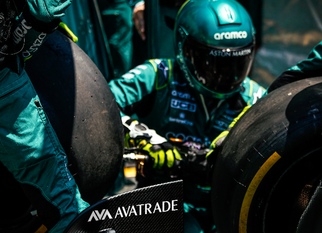 Le partenariat d'AvaTrade avec AMF1, l'une des marques de course automobile les plus renommées, est basé sur la vitesse et l'innovation ainsi que sur la technologie de pointe et la précision.