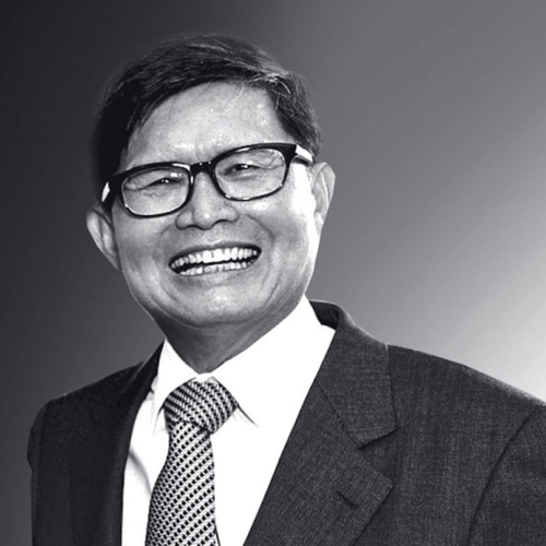 On sait que le principal investisseur était Kwee Liong Tek, président du conseil d'administration de la société immobilière de luxe Pontiac Land Group.