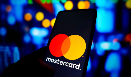 Le géant des paiements Mastercard lance un outil d'intelligence artificielle innovant pour les banques afin de lutter contre la fraude et les escroqueries en temps réel.